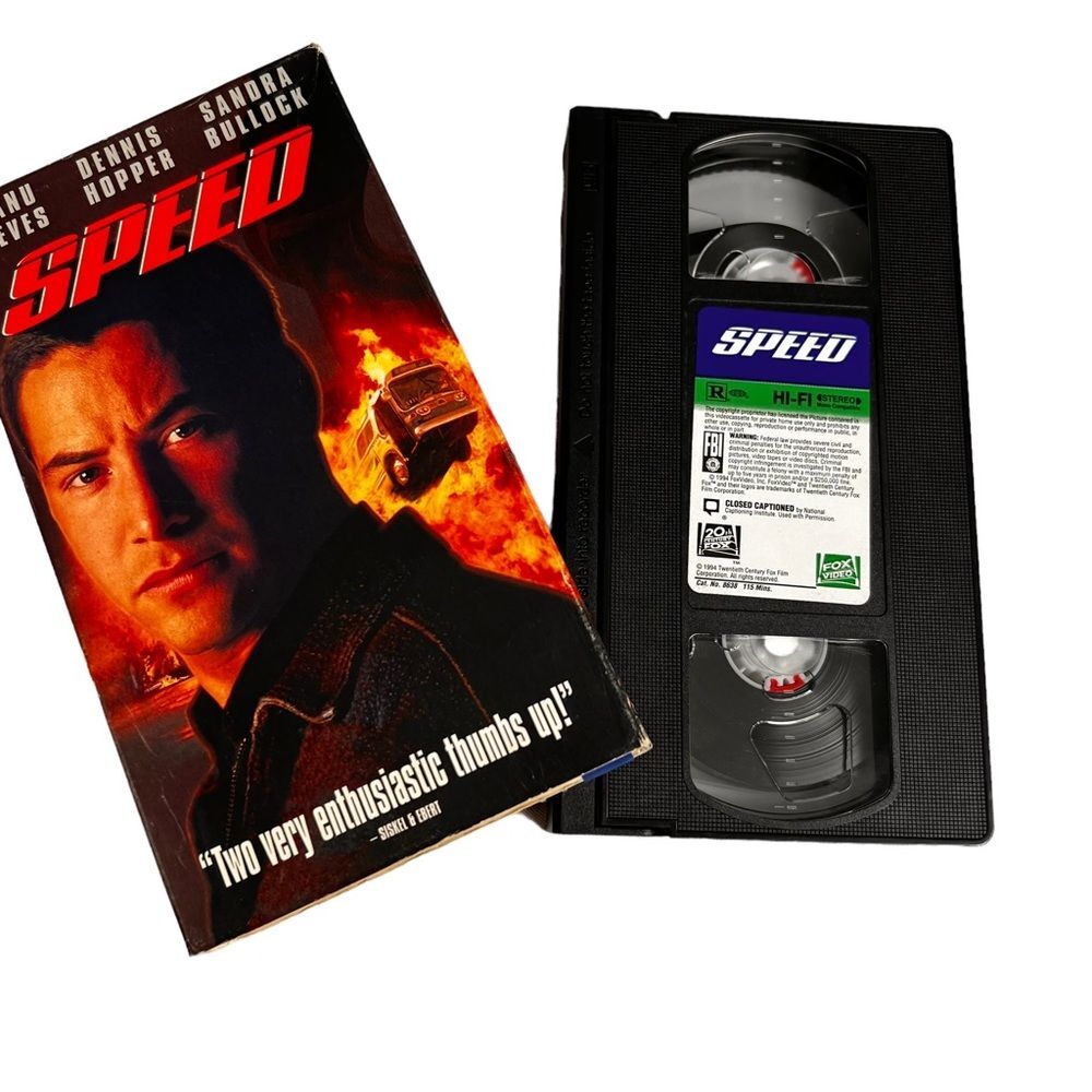 Speed VHS Movie Keanu Reeves Sandra Bullock Vintage Preowned